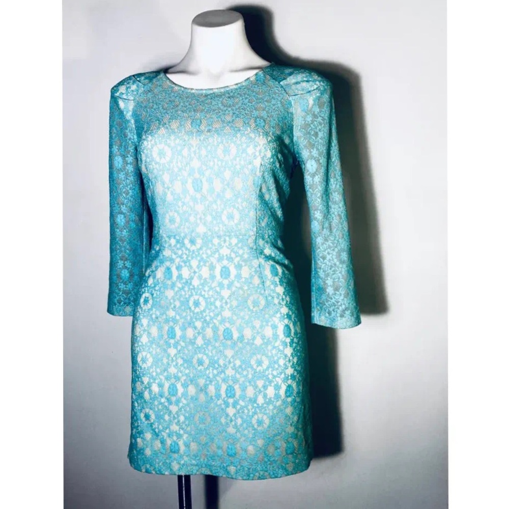 Forever 21 teal lace sheath dress - Picture 6 of 16